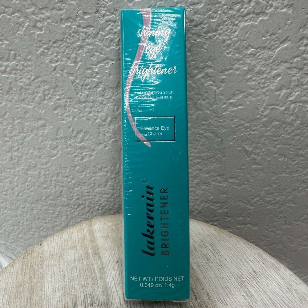 $7 🌙 Lakerain Waterproof Eyeshadow/ Eyeliner In‎ Pink Pen Cream + Sharpener